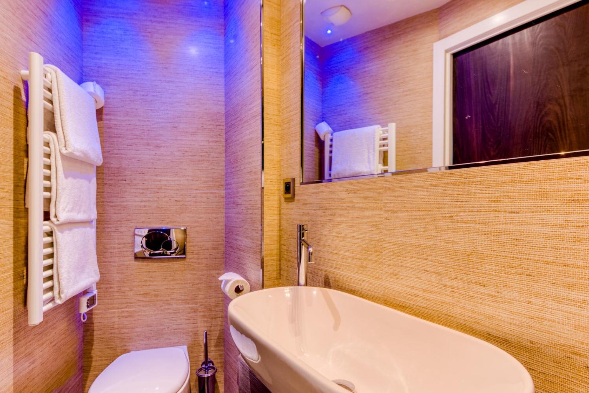 Hotel Villa D'Elsa 주앙레핑 외부 사진