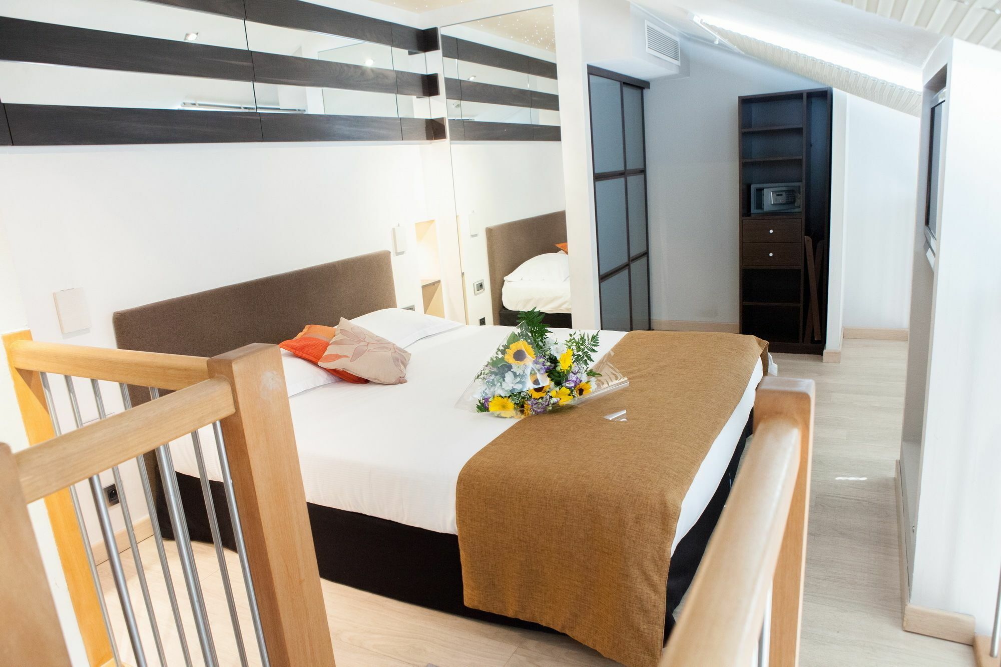 Hotel Villa D'Elsa 주앙레핑 외부 사진