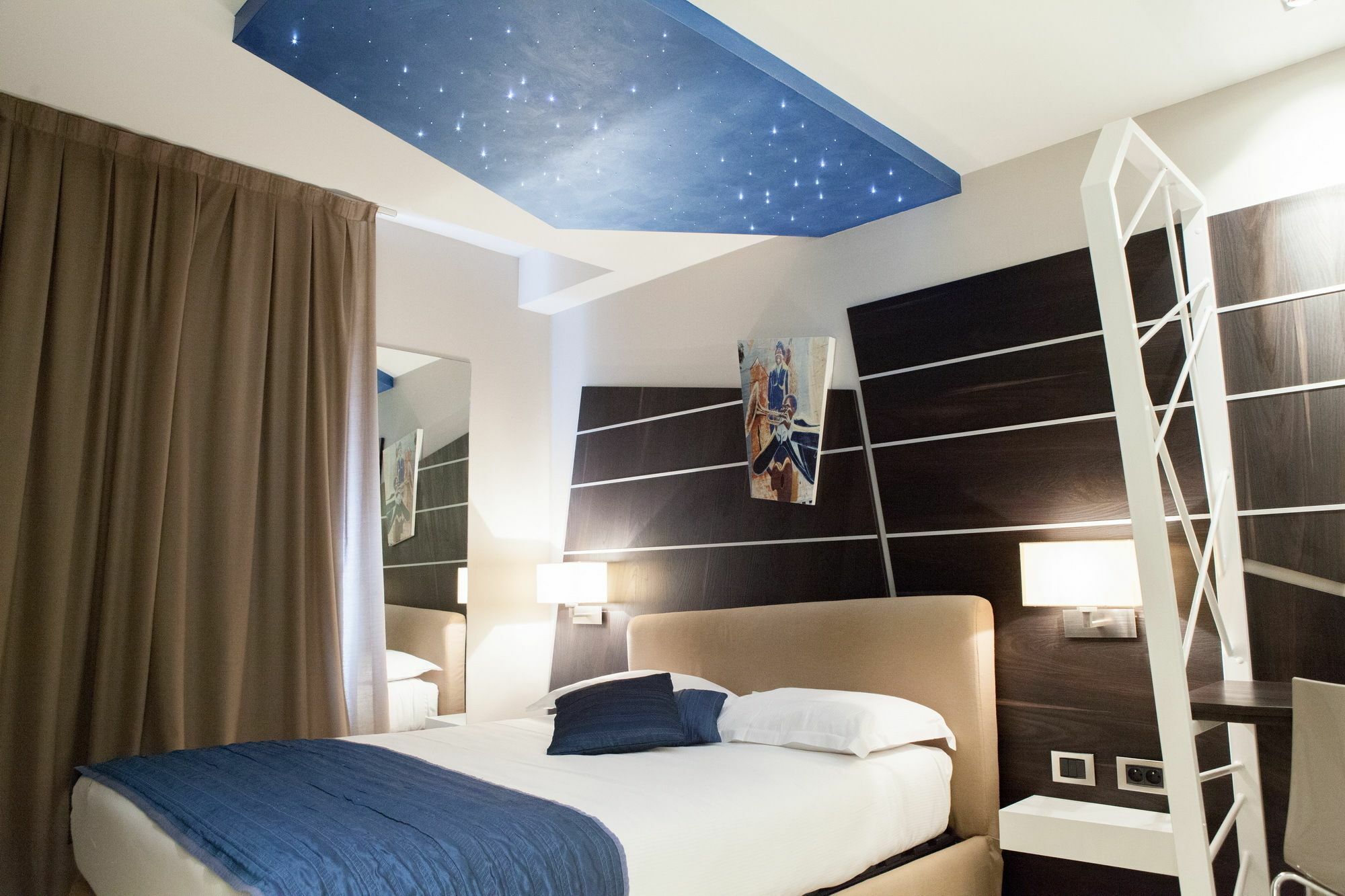 Hotel Villa D'Elsa 주앙레핑 외부 사진